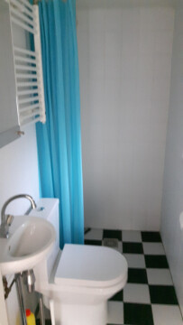 eigen douche en toilet